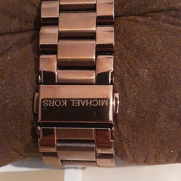 MICHAEL KORS WATCH - Picture 4 of 7
